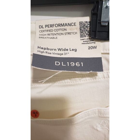 DL1961 Hepburn Wide Leg High Rise Vintage Jeans-Eggshell Size 20W NWT MSRP $199 - Picture 13 of 16